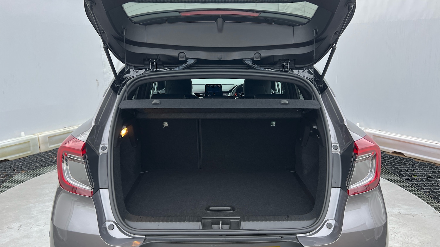 Used Renault Captur 2022 for sale - 77998243: Photo 4