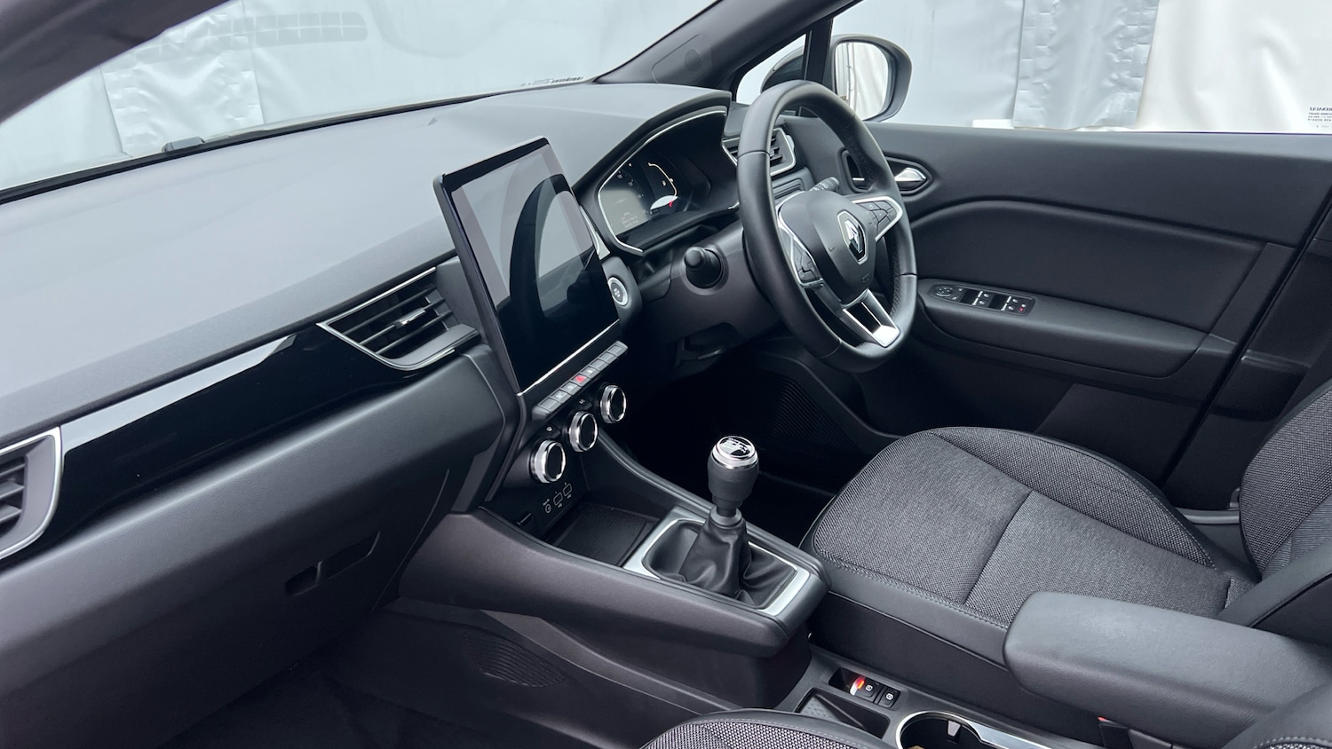 Used Renault Captur 2022 for sale - 77998243: Photo 9