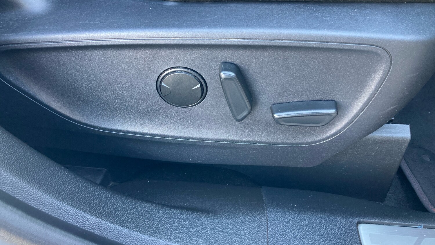 Used Ford Kuga 2022 for sale - 76945812: Photo 53