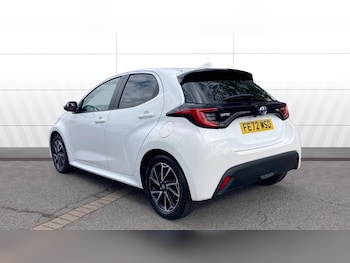 Used Toyota Yaris 2022 for sale - 79457095: Photo
