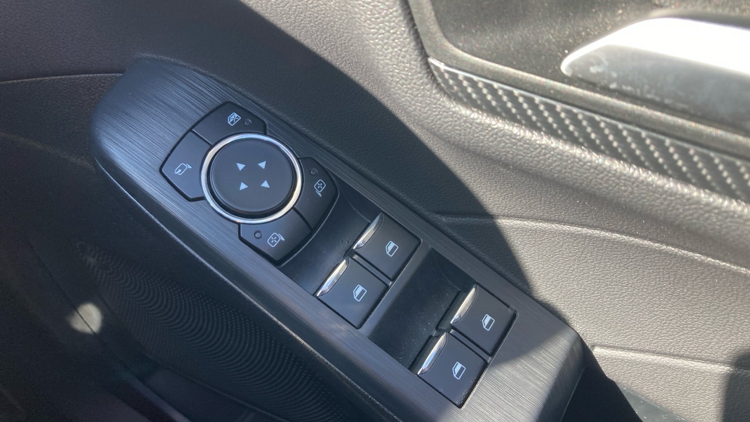 Used Ford Kuga 2025 for sale - 76477152: Photo 22