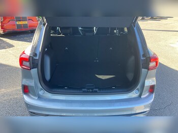 Used Ford Kuga 2025 for sale - 76477152: Photo