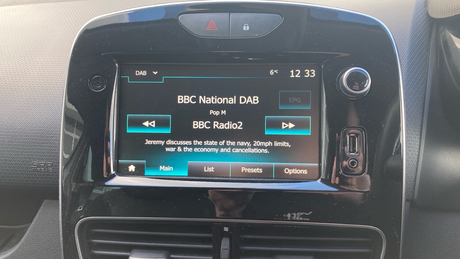 Used Renault Clio 2019 for sale - 77844593: Photo 28