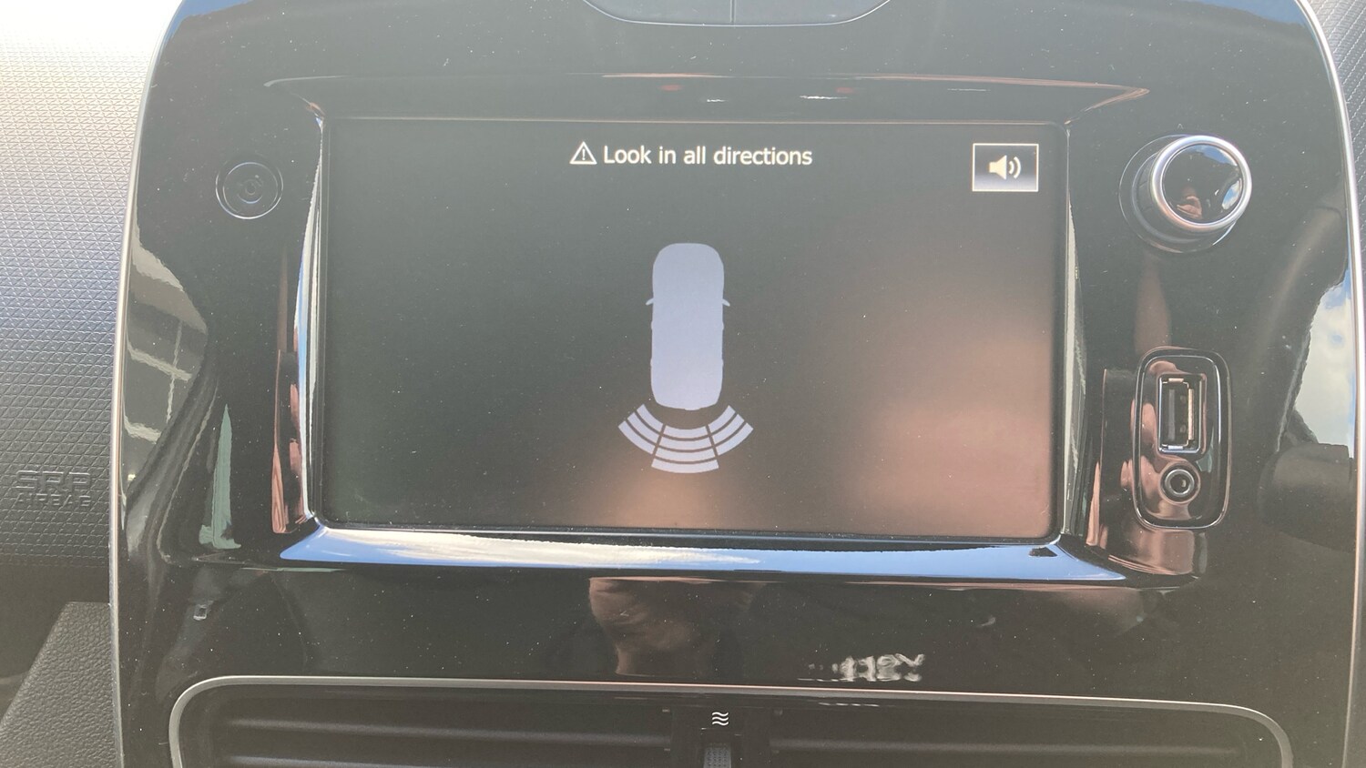 Used Renault Clio 2019 for sale - 77844593: Photo 34