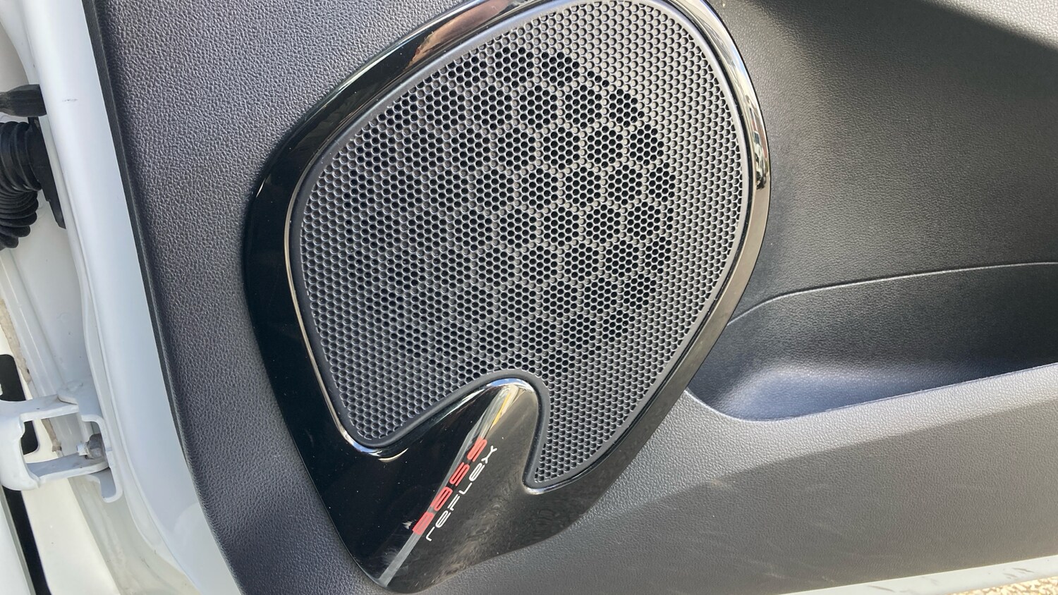 Used Renault Clio 2019 for sale - 77844593: Photo 38