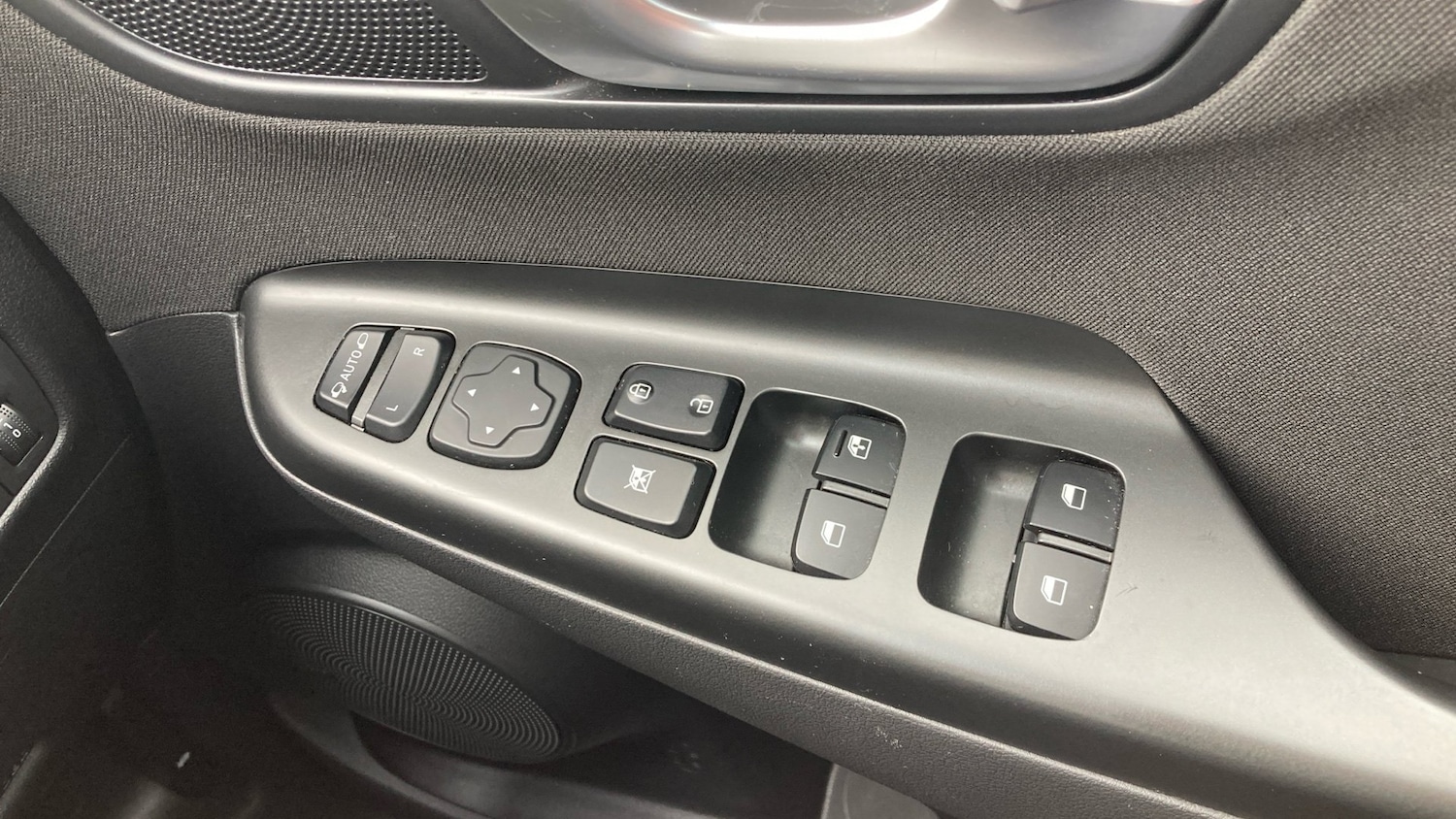 Used Hyundai KONA 2022 for sale - 76598841: Photo 27