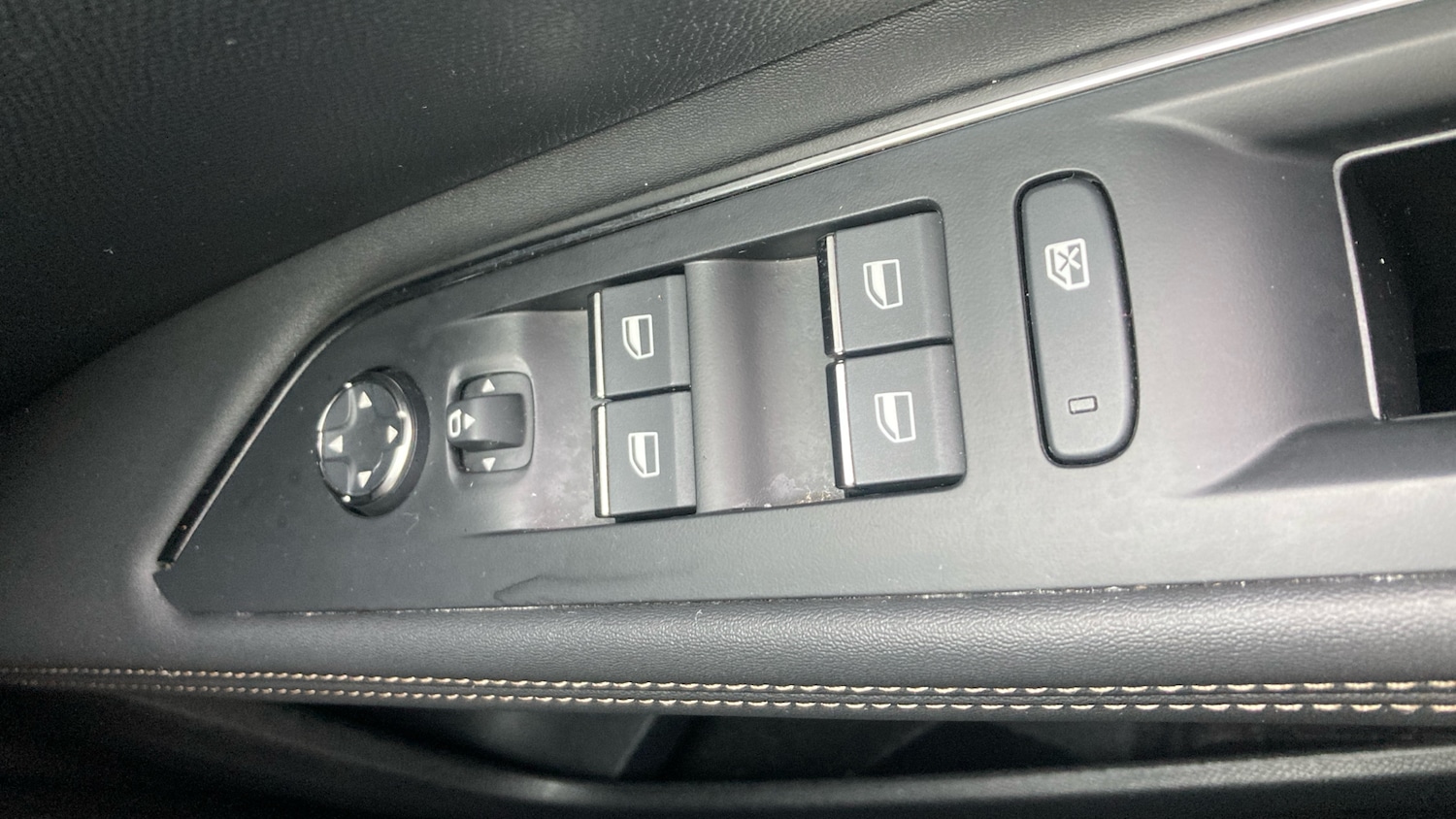 Used Peugeot 3008 2024 for sale - 76979717: Photo 21