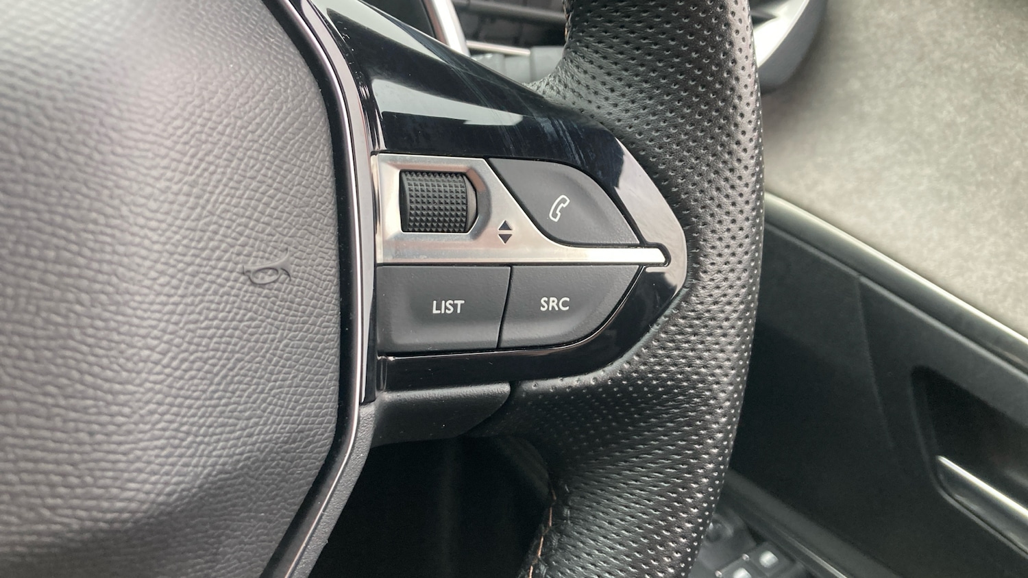 Used Peugeot 3008 2024 for sale - 76979717: Photo 23