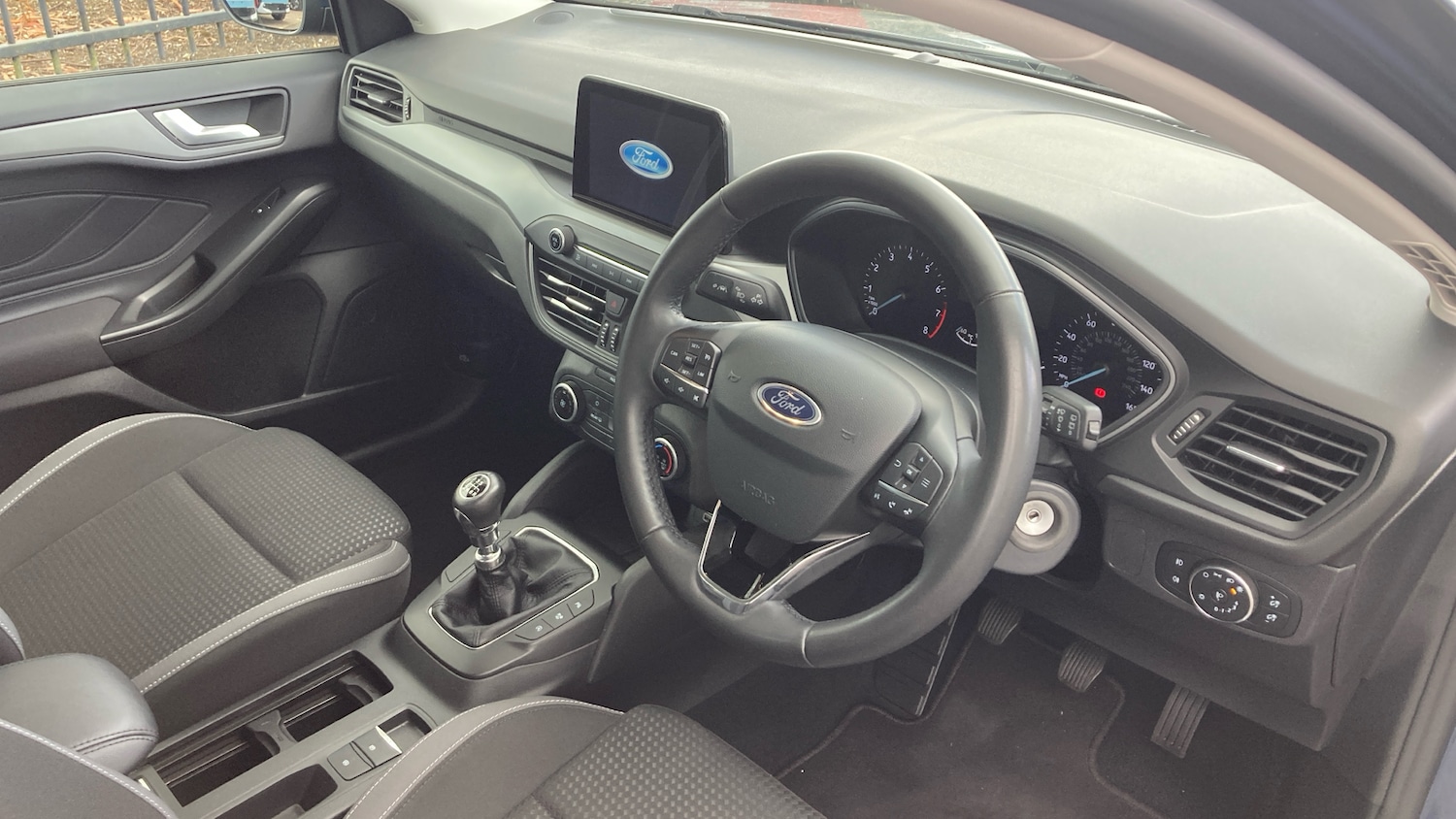 Used Ford Focus 2022 for sale - 76477181: Photo 11