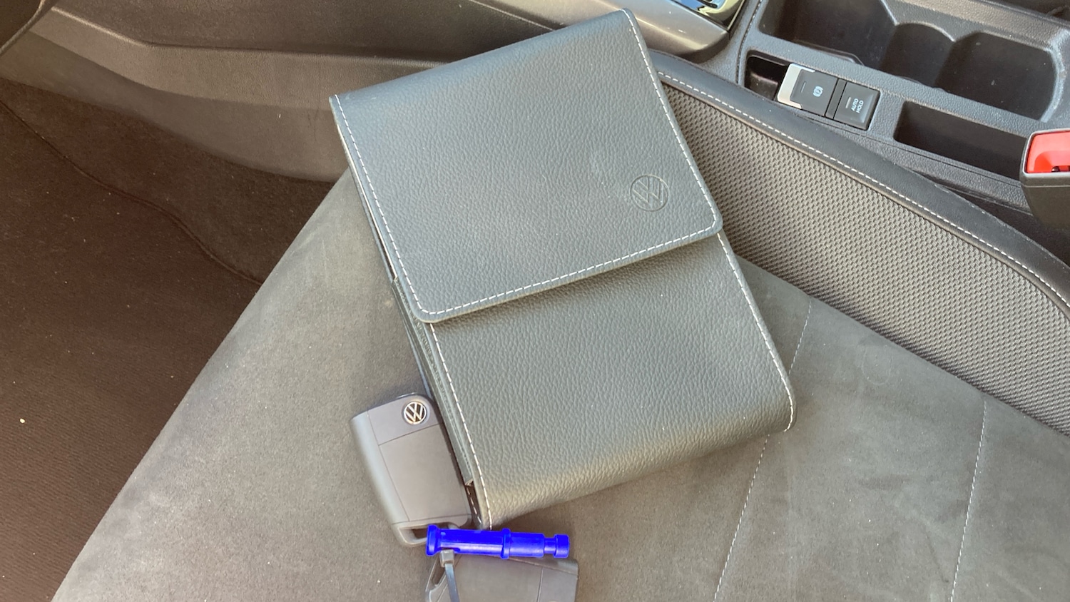 Used Volkswagen T-Roc 2023 for sale - 77743187: Photo 19