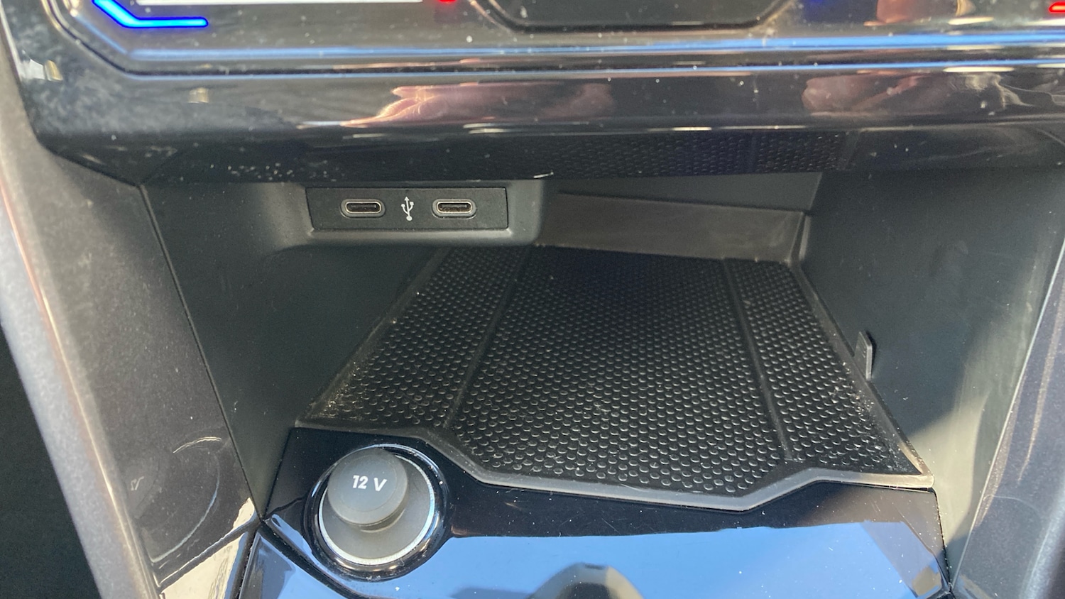 Used Volkswagen T-Roc 2023 for sale - 77743187: Photo 37