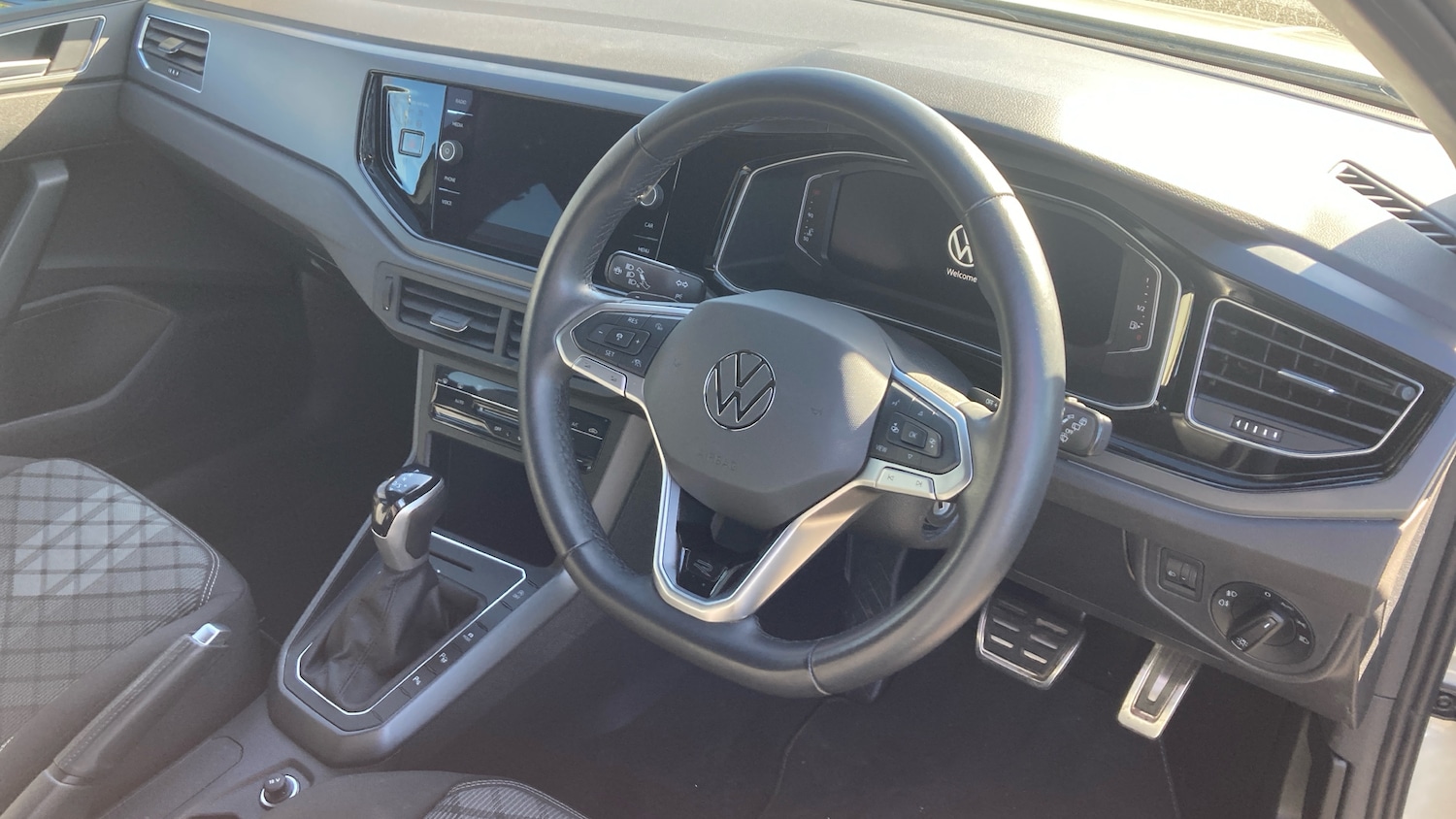 Used Volkswagen Taigo 2024 for sale - 77953855: Photo 11