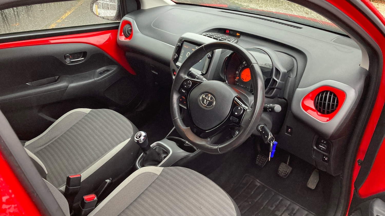 Used Toyota AYGO 2019 for sale - 76669104: Photo 11