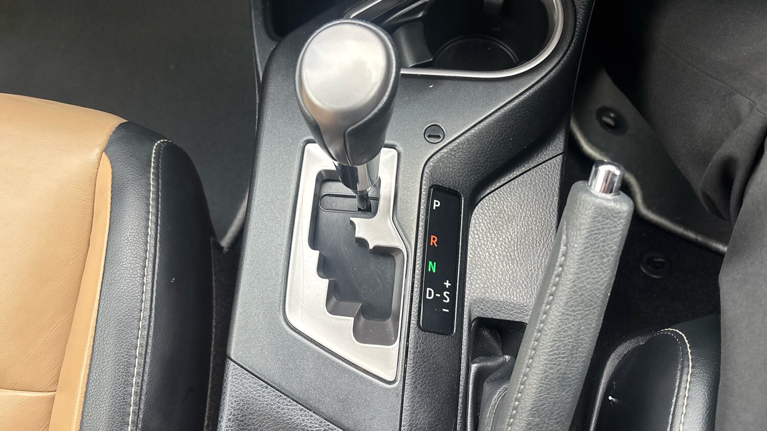 Used Toyota RAV4 2017 for sale - 77363284: Photo 35