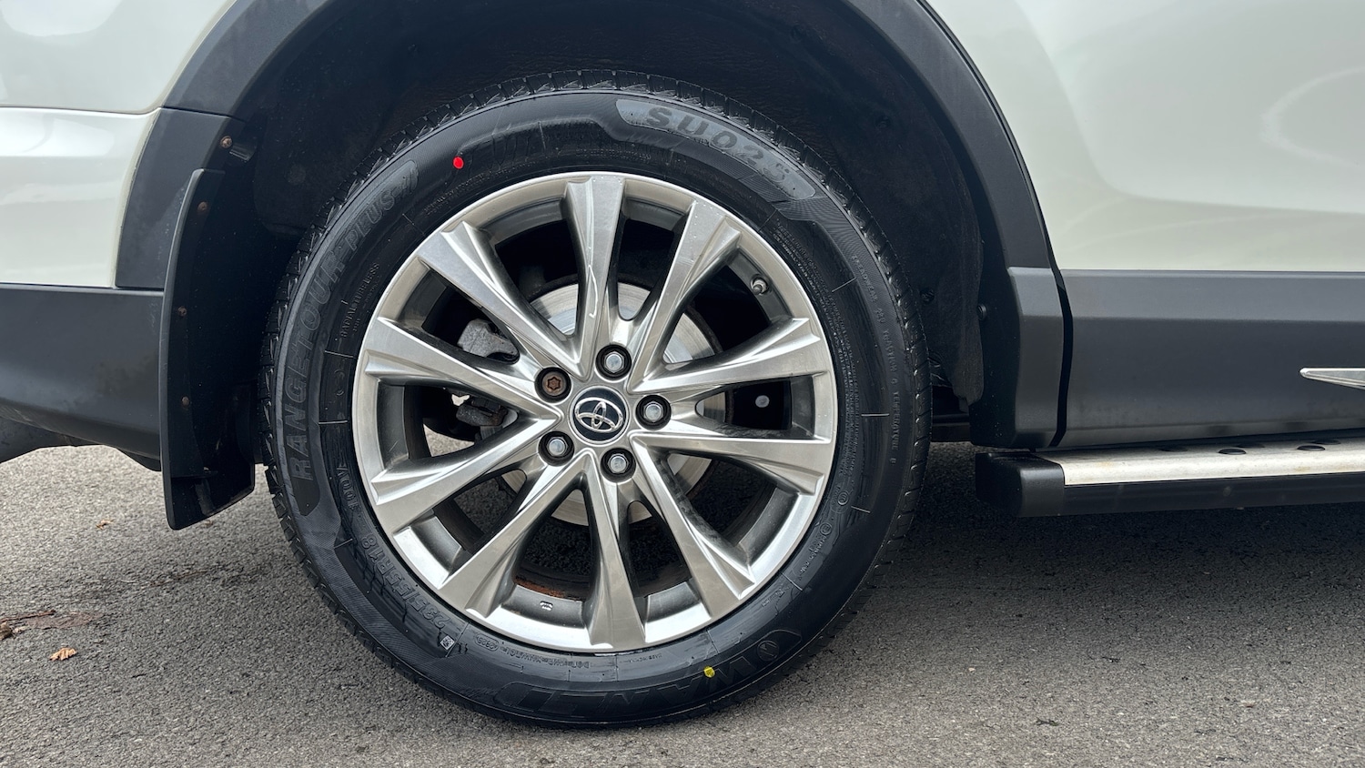 Used Toyota RAV4 2017 for sale - 77363284: Photo 7