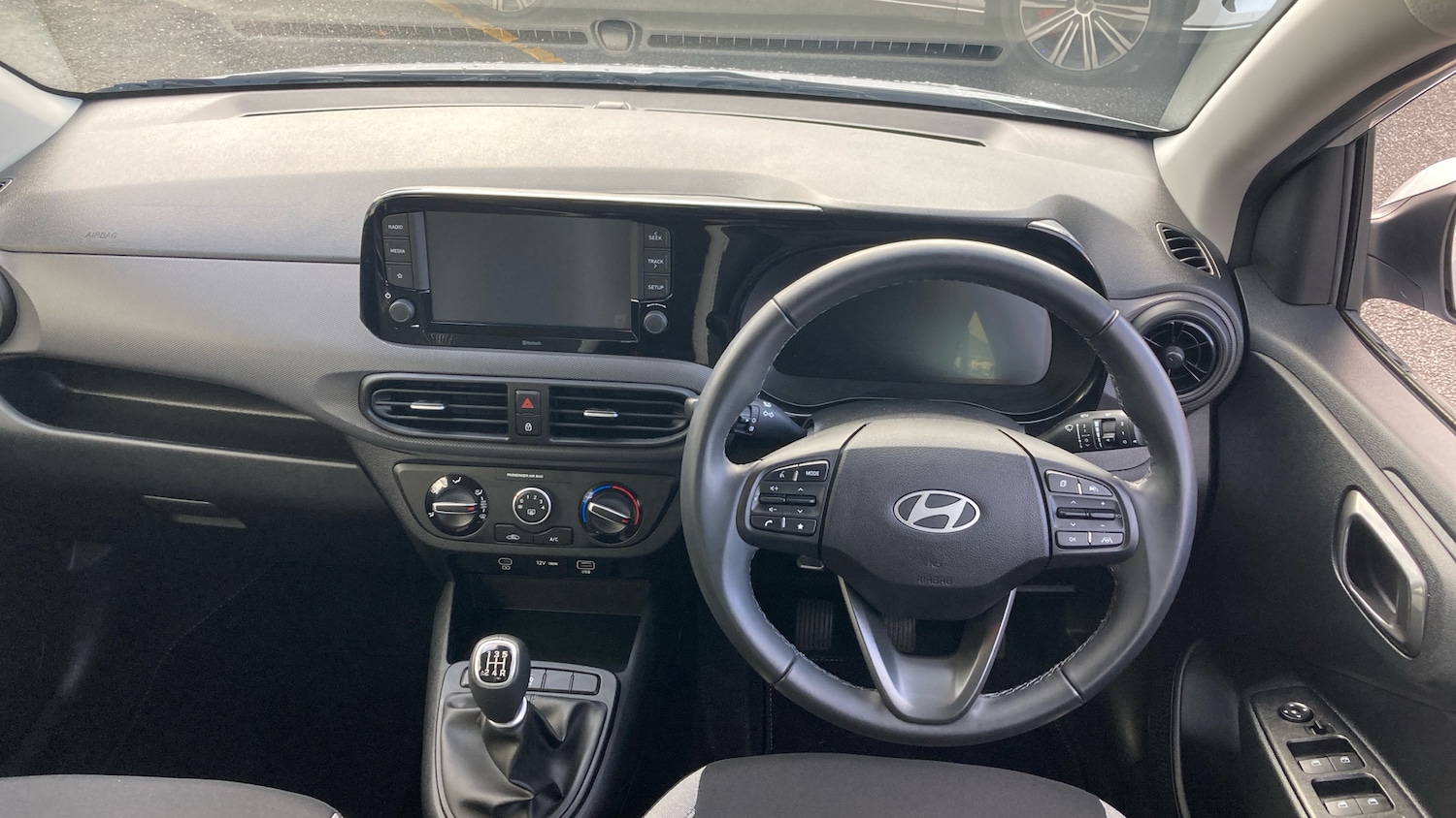 Used Hyundai i10 2024 for sale - 77023368: Photo 10