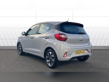 Used Hyundai i10 2024 for sale - 77023368: Photo