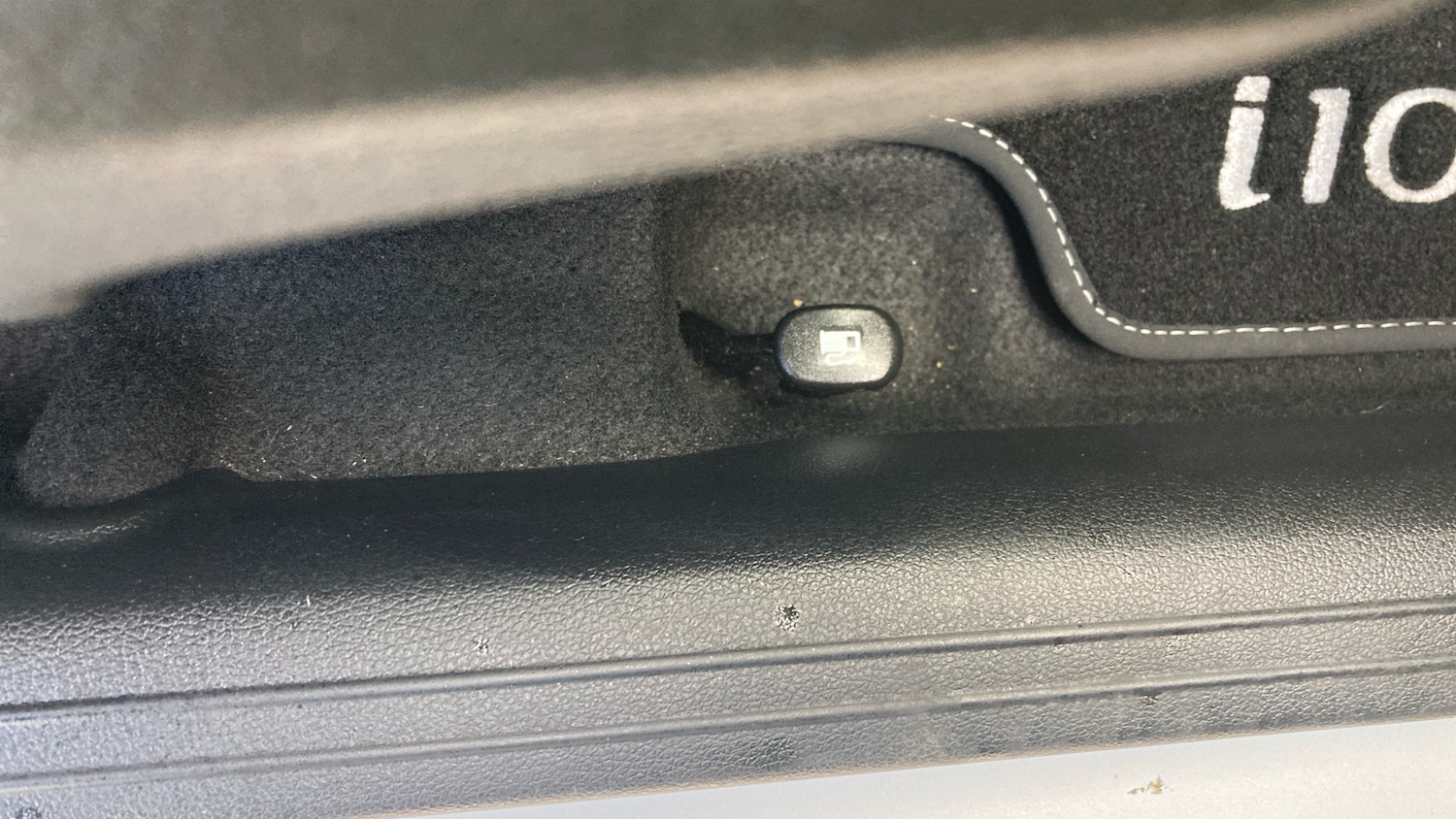 Used Hyundai i10 2024 for sale - 77023368: Photo 39