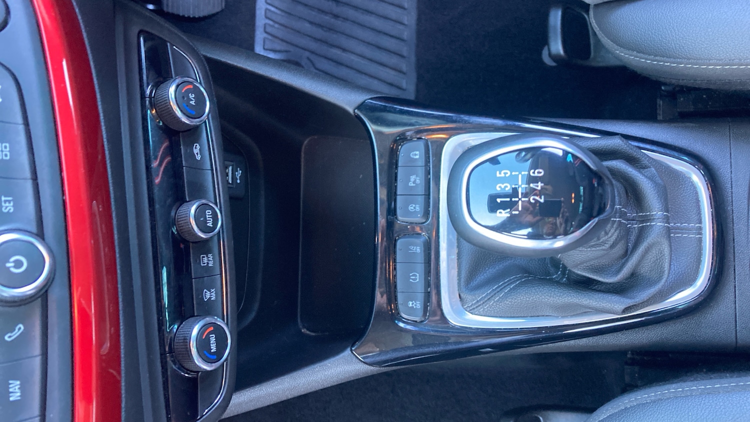 Used Vauxhall Crossland 2021 for sale - 77951382: Photo 13