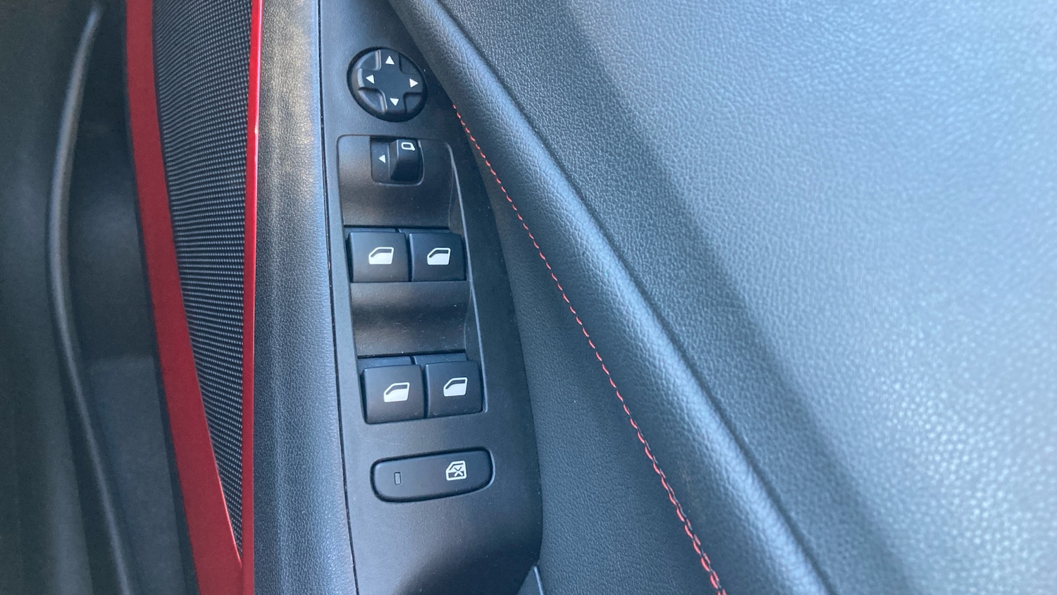 Used Vauxhall Crossland 2021 for sale - 77951382: Photo 36