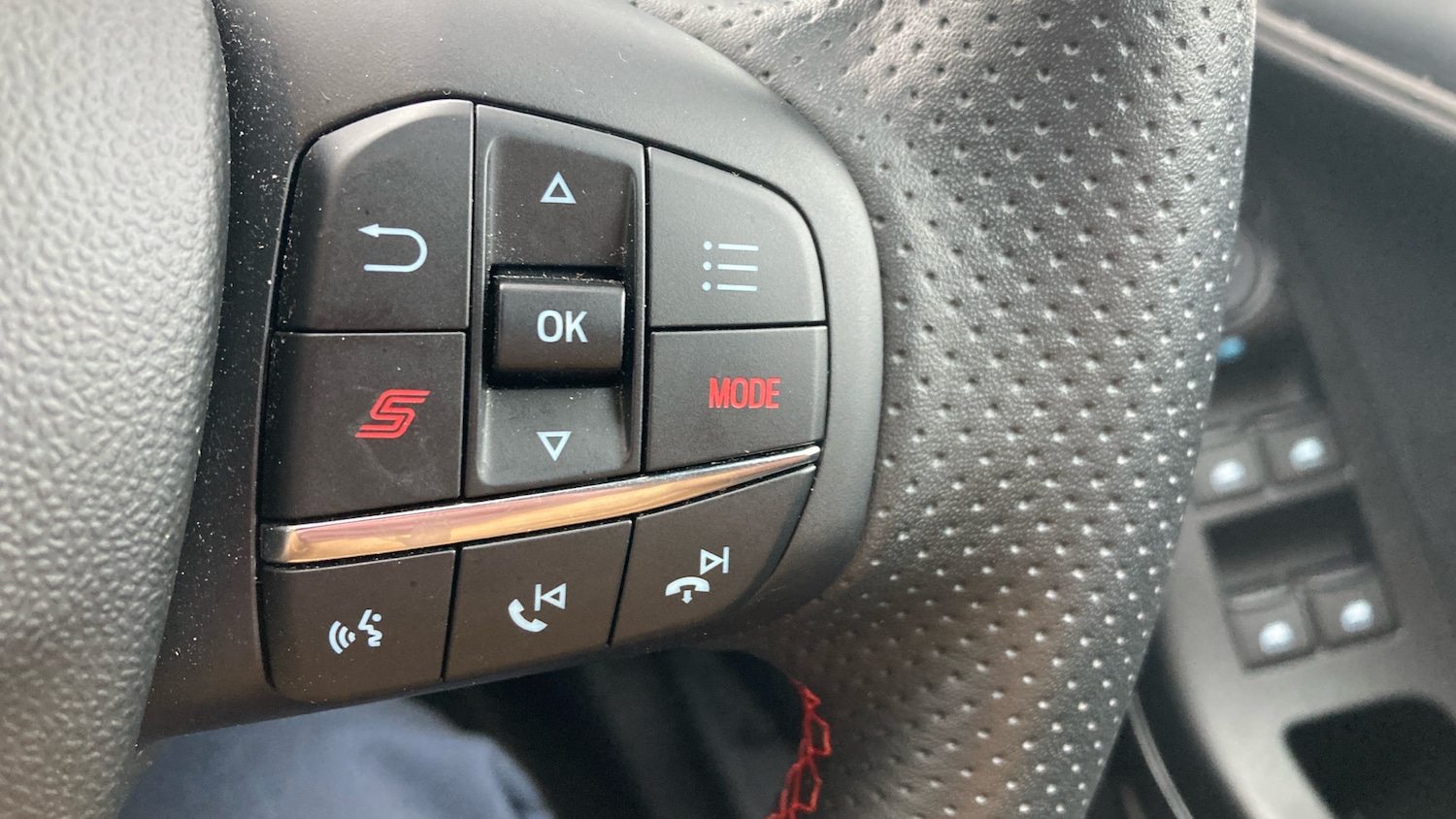 Used Ford Fiesta 2022 for sale - 77123995: Photo 38