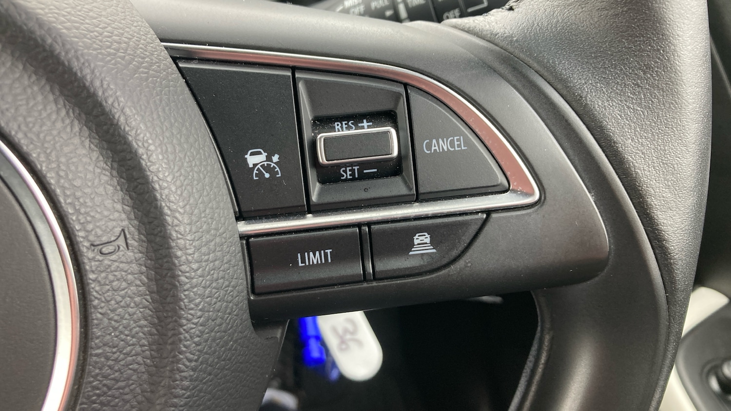 Used Suzuki Swift 2023 for sale - 77777459: Photo 25