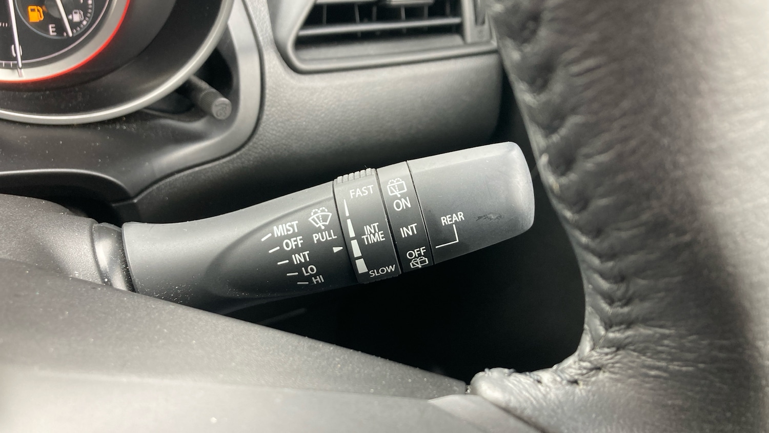 Used Suzuki Swift 2023 for sale - 77777459: Photo 28