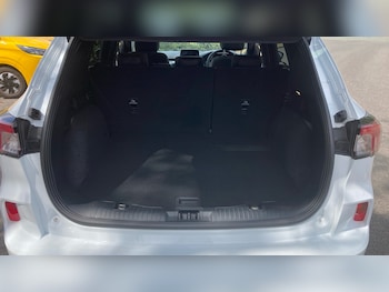 Used Ford Kuga 2023 for sale - 79403747: Photo