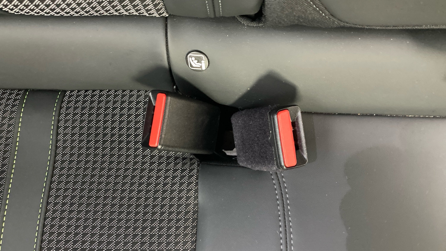 Used Peugeot 2008 2022 for sale - 77370510: Photo 17