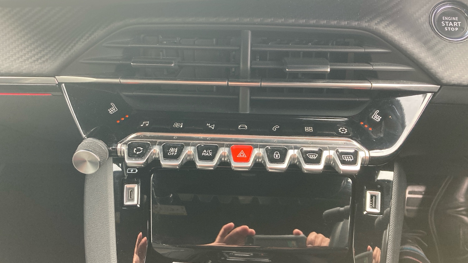 Used Peugeot 2008 2022 for sale - 77370510: Photo 32