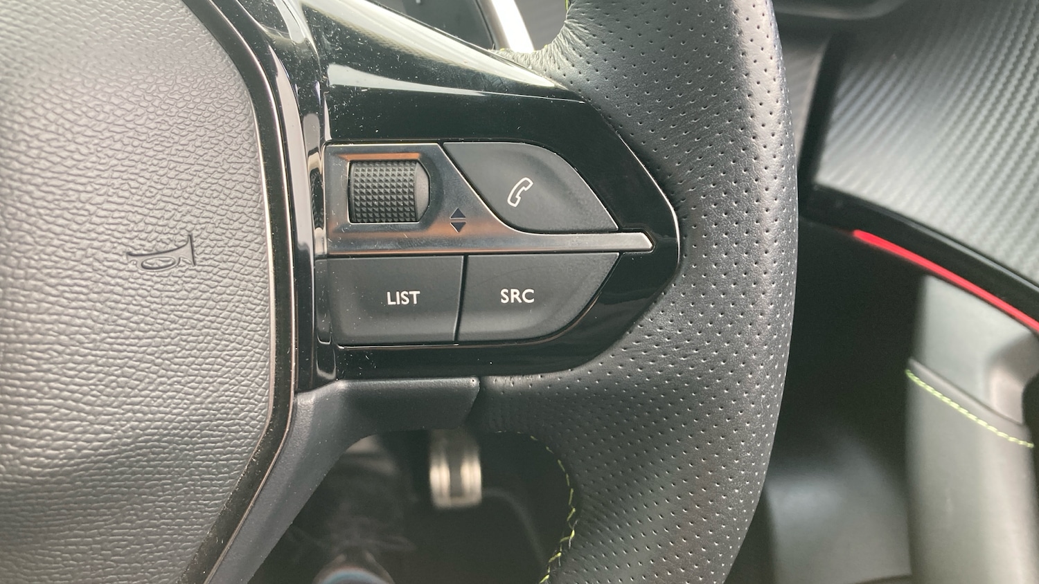 Used Peugeot 2008 2022 for sale - 77370510: Photo 37