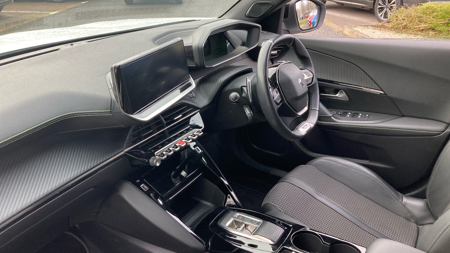 Used Peugeot 2008 2022 for sale - 77370510: Photo 9