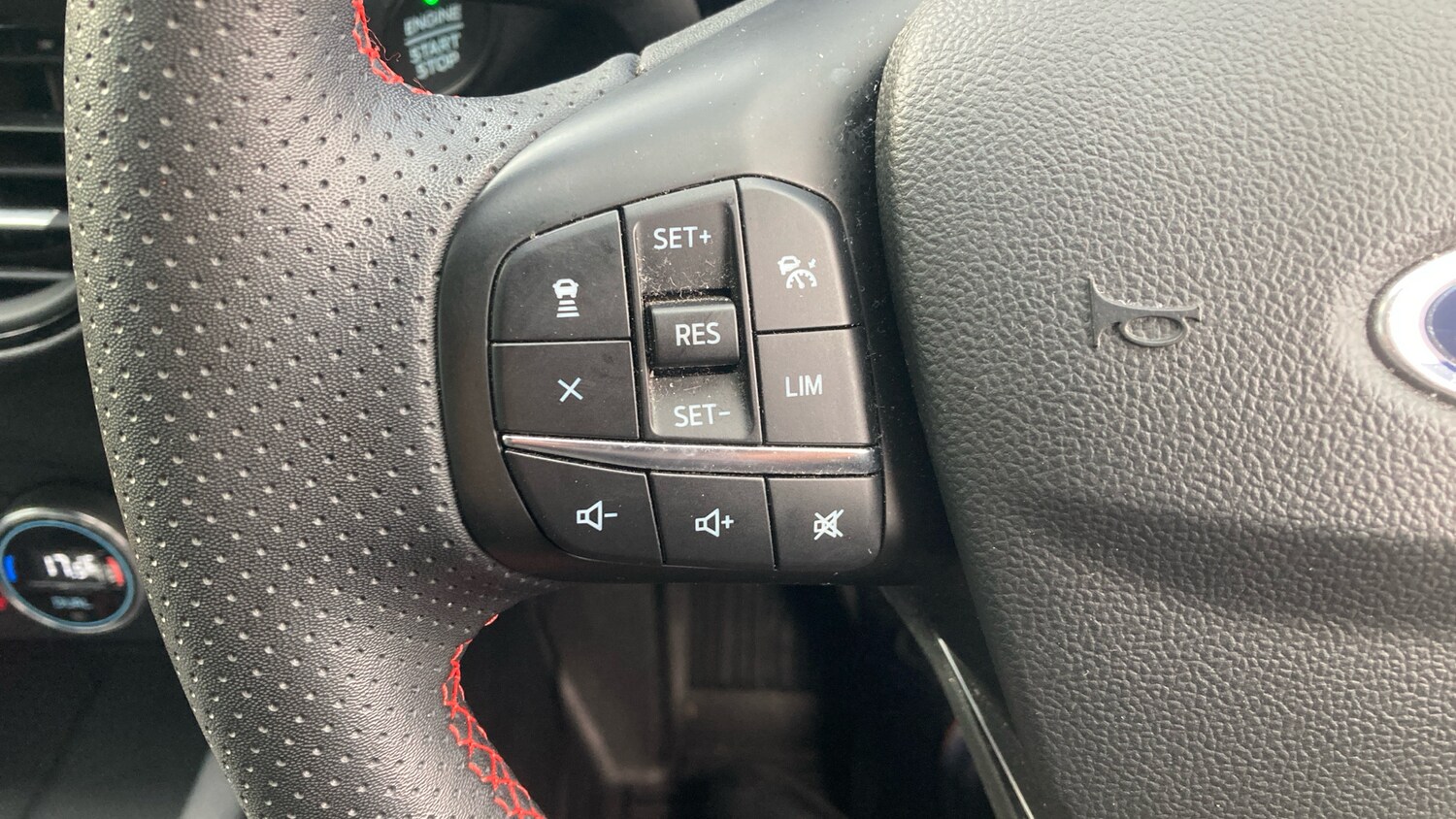 Used Ford Kuga 2022 for sale - 77363926: Photo 38