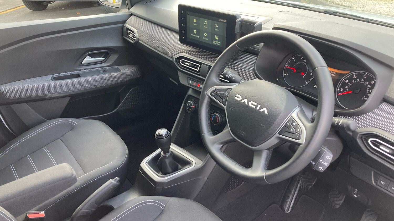 Used Dacia Sandero 2023 for sale - 76048930: Photo 11