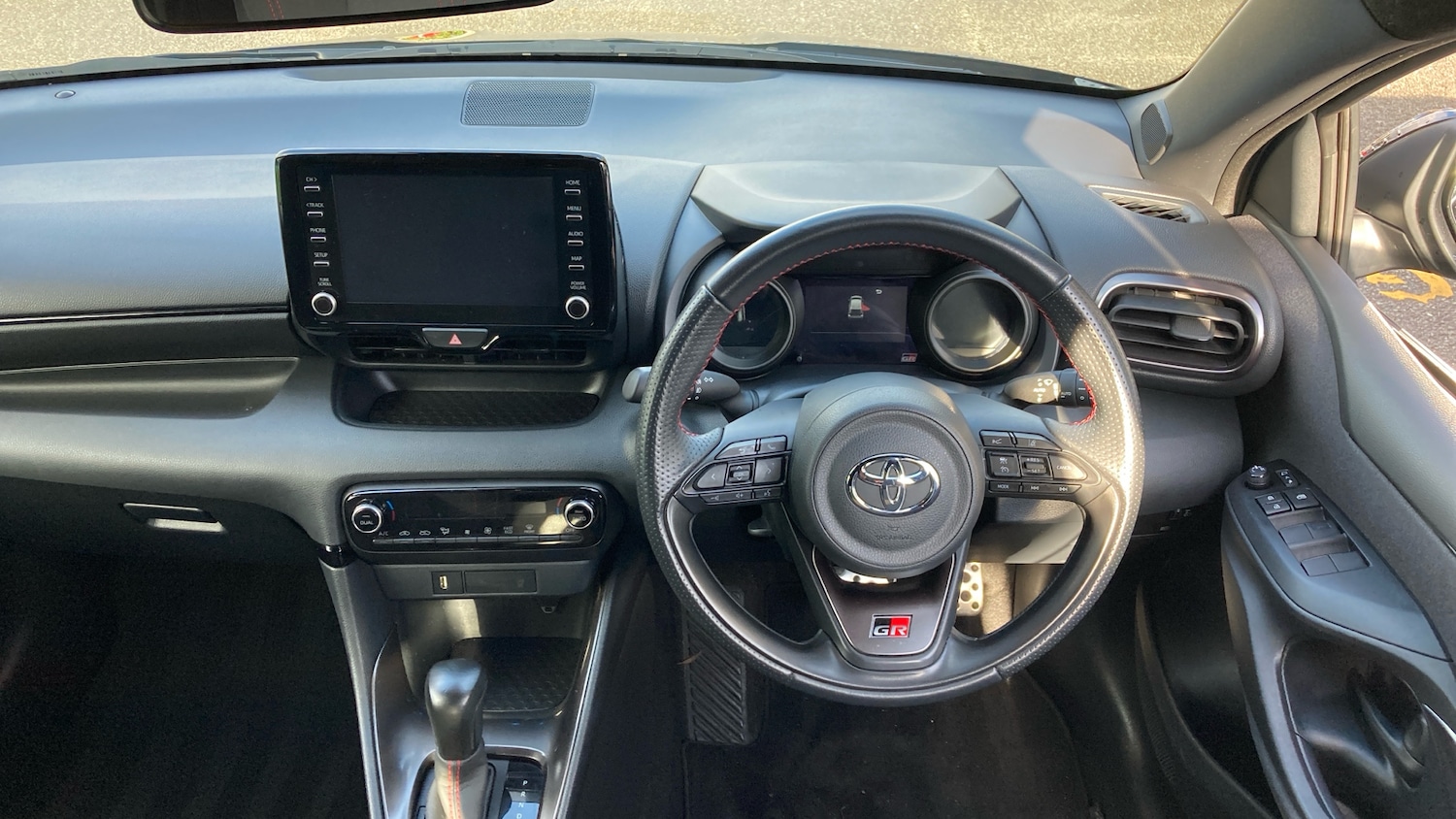 Used Toyota Yaris 2023 for sale - 76542799: Photo 10