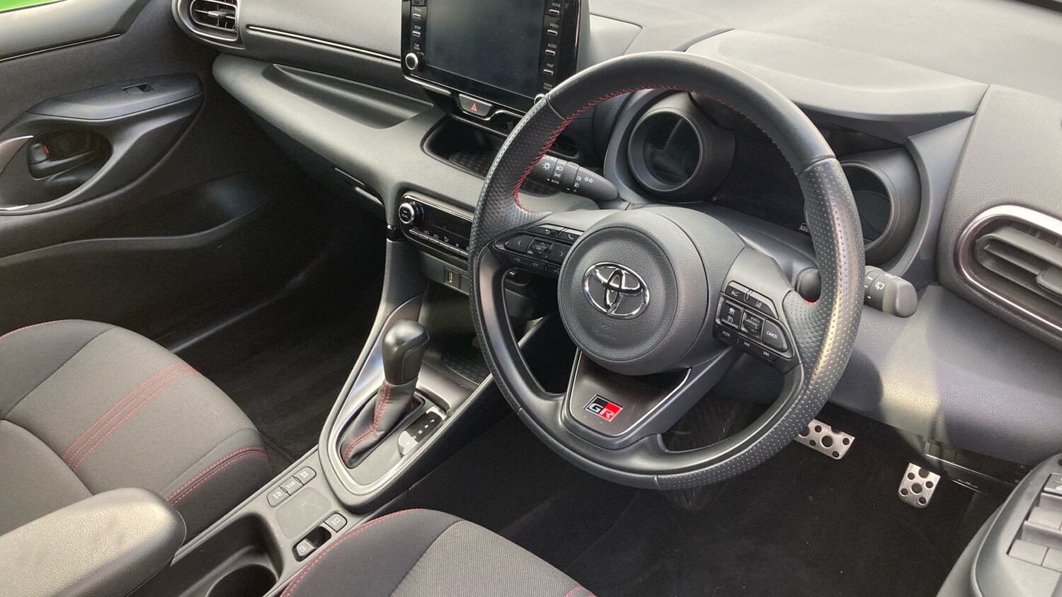 Used Toyota Yaris 2023 for sale - 76542799: Photo 11