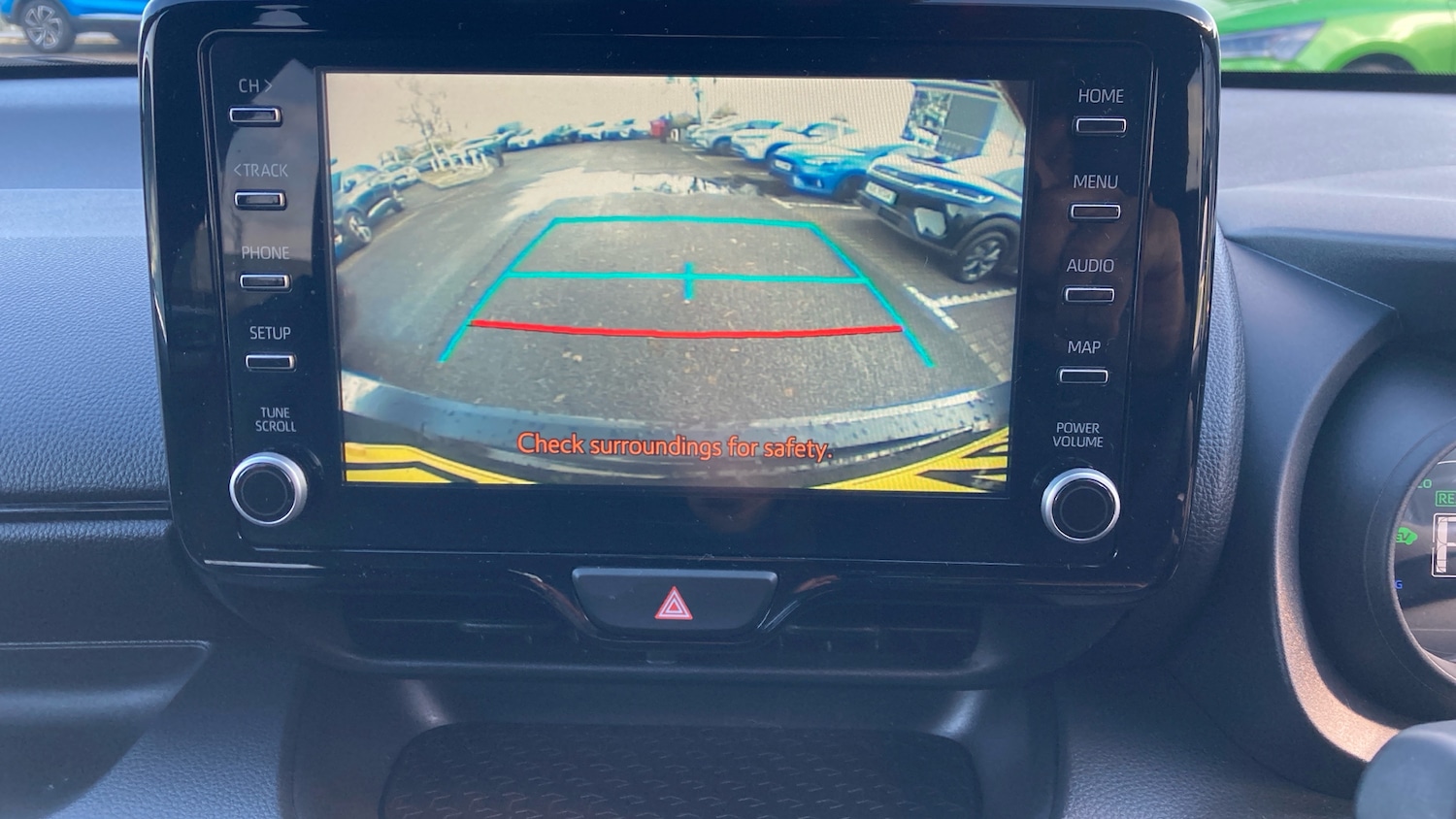 Used Toyota Yaris 2023 for sale - 76542799: Photo 38