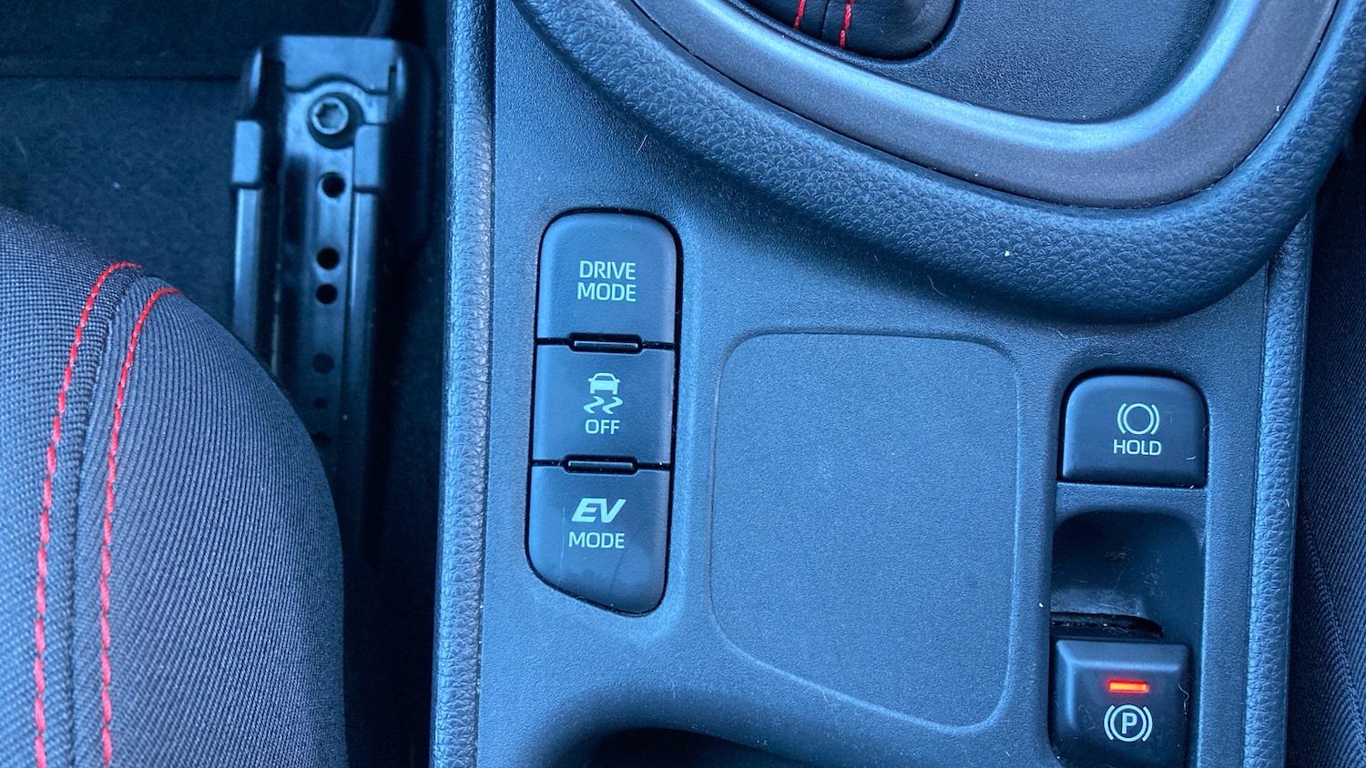 Used Toyota Yaris 2023 for sale - 76542799: Photo 39