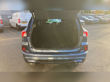 Used Ford Kuga 2023 for sale - 76206576: Photo 4