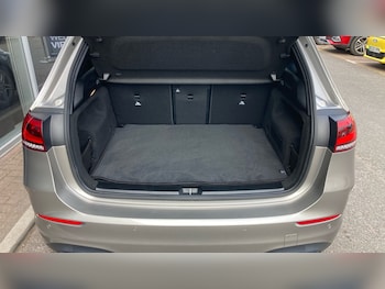 Used Mercedes-Benz B-Class 2020 for sale - 75724959: Photo