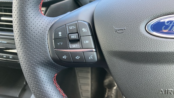 Used Ford Kuga 2025 for sale - 76205987: Photo 33