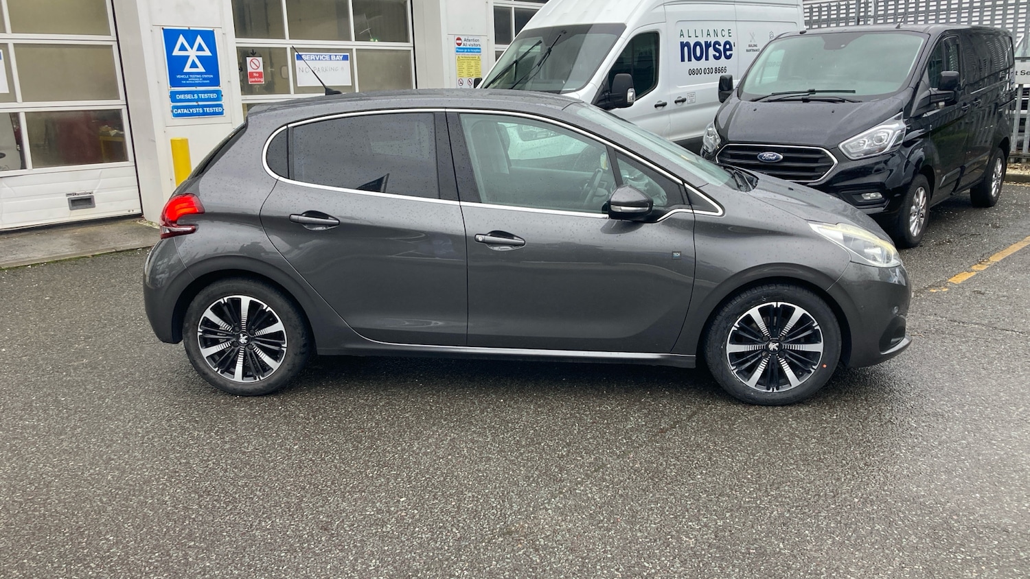 Used Peugeot 208 2019 for sale - 77128070: Photo 39