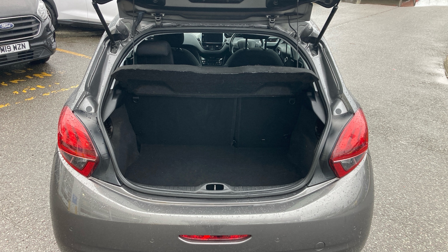 Used Peugeot 208 2019 for sale - 77128070: Photo 4