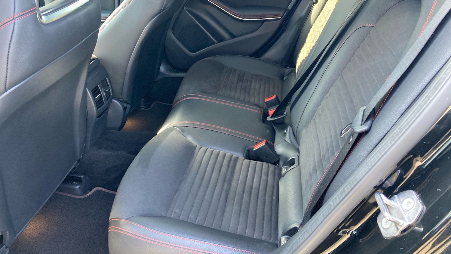 Used Mercedes-Benz GLA 2018 for sale - 78166098: Photo 16