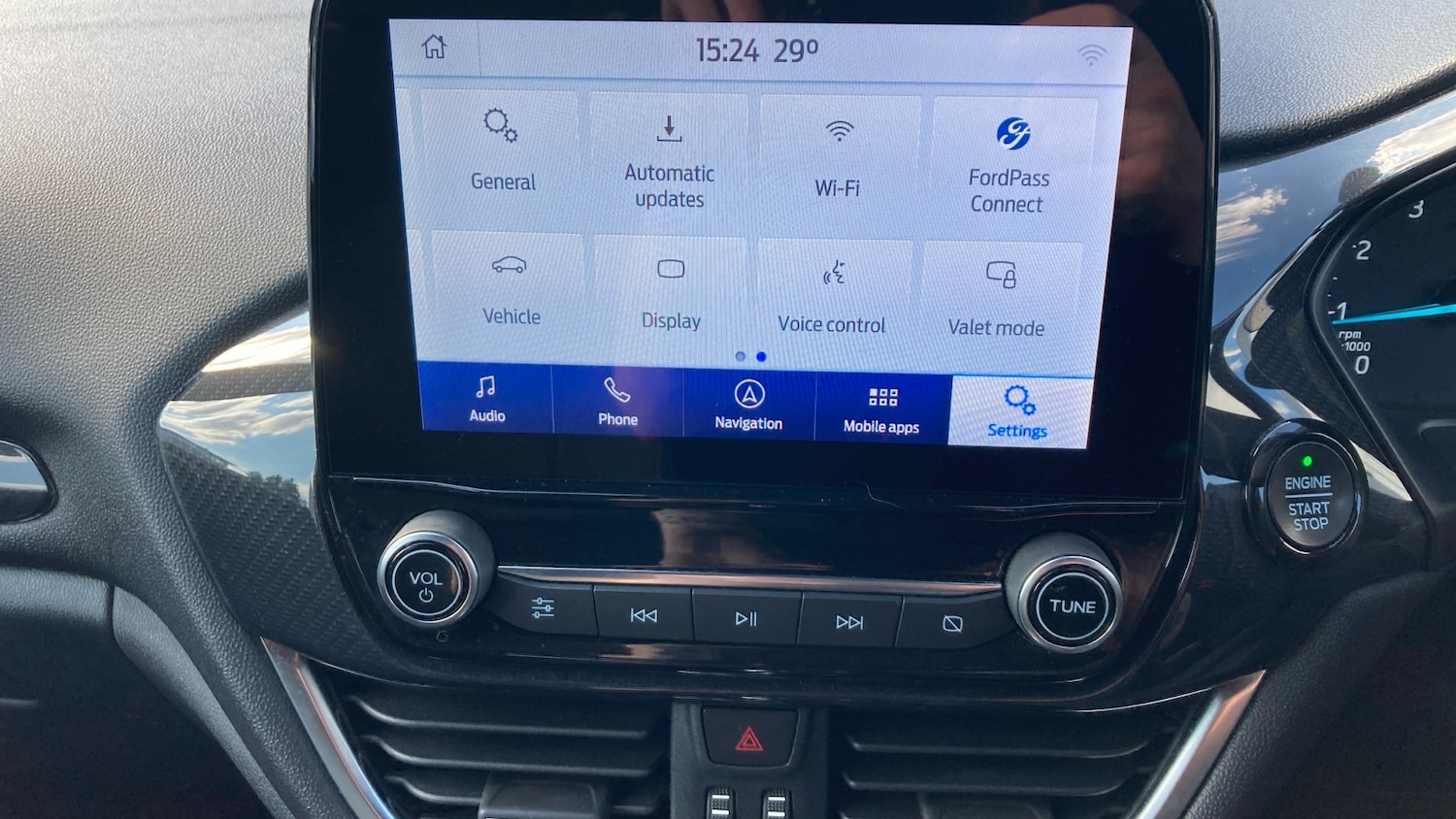 Vehicle 29