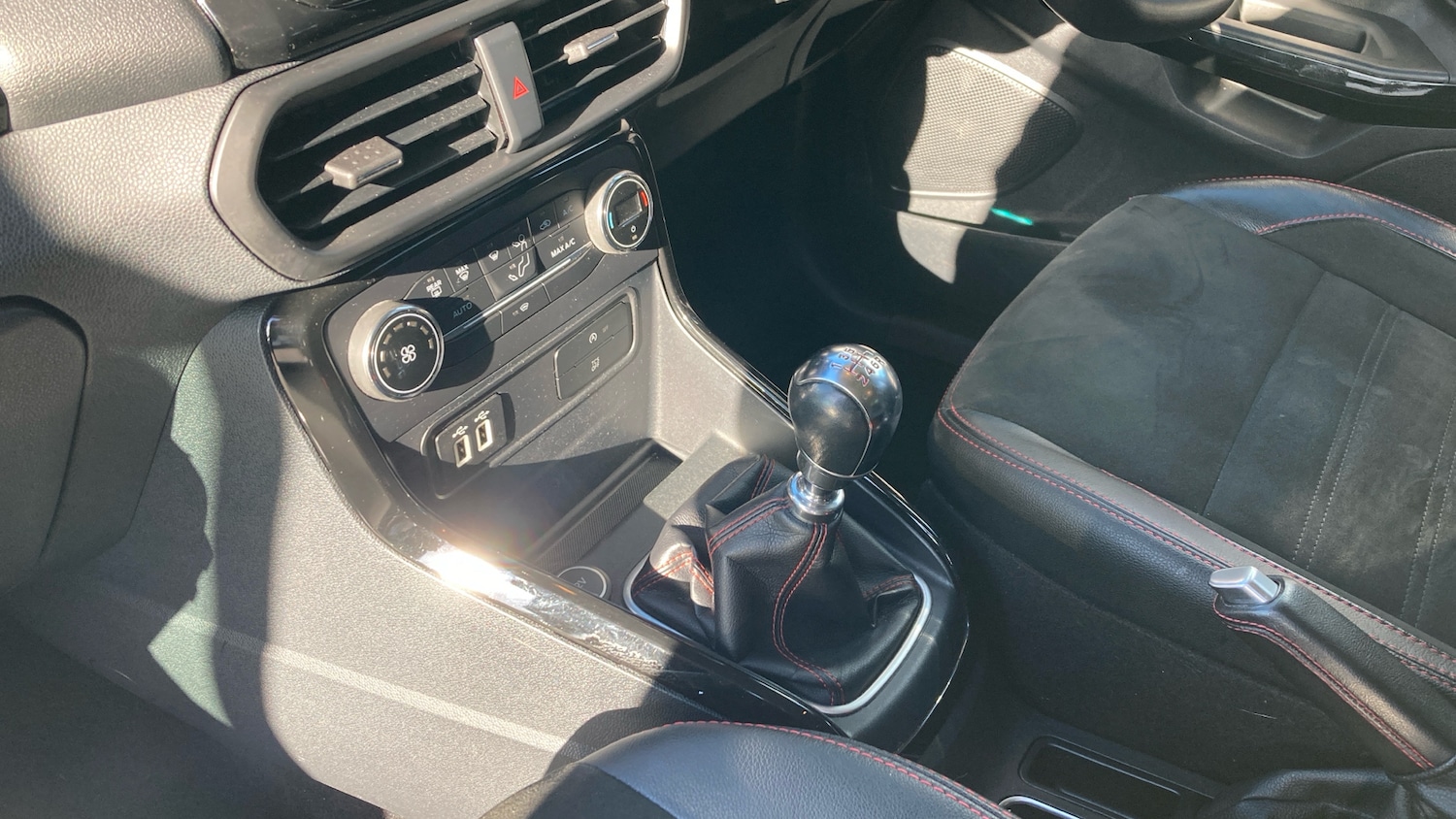 Used Ford Ecosport 2019 for sale - 76383094: Photo 13