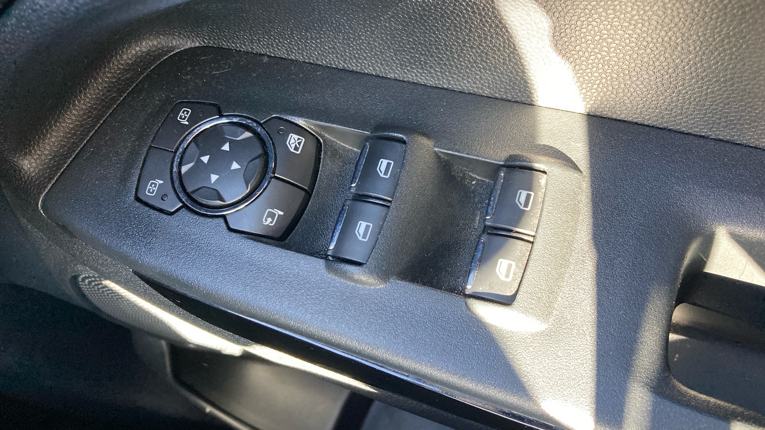 Used Ford Ecosport 2019 for sale - 76383094: Photo 27