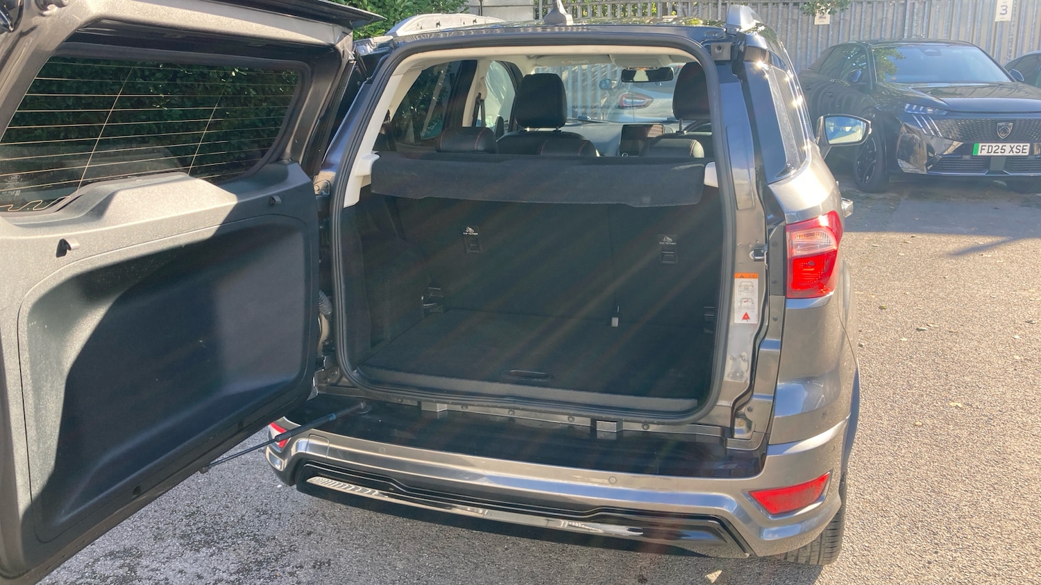 Used Ford Ecosport 2019 for sale - 76383094: Photo 4