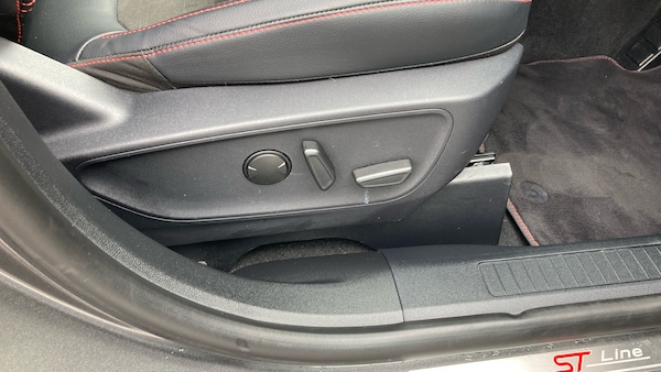 Used Ford Kuga 2023 for sale - 76249364: Photo 30