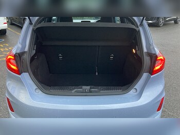 Used Ford Fiesta 2021 for sale - 76986721: Photo